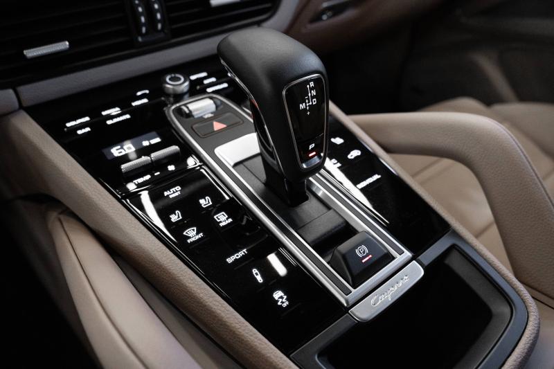 2023 Porsche Cayenne Platinum Edition - thumbnail - 22