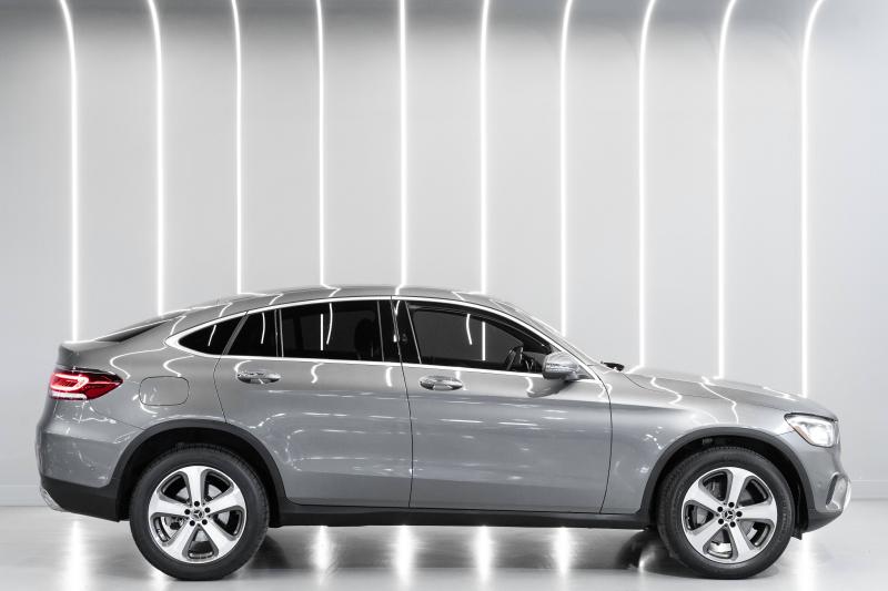 2020 Mercedes-Benz GLC300 Coupe - thumbnail - 3