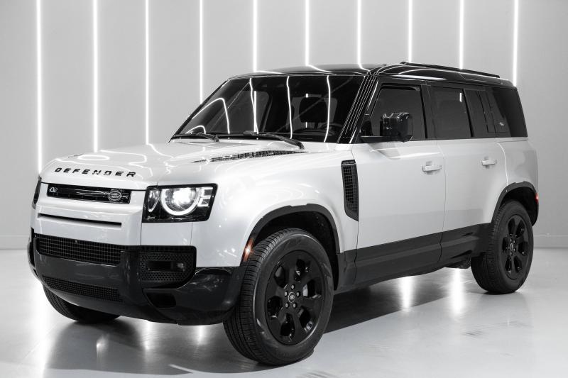 2024 Land Rover Defender 110 P400 X-Dynamic SE - thumbnail - 0