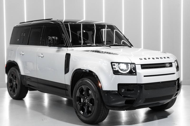 2024 Land Rover Defender 110 P400 X-Dynamic SE - thumbnail - 2