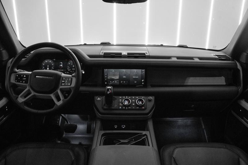 2024 Land Rover Defender 110 P400 X-Dynamic SE - thumbnail - 8