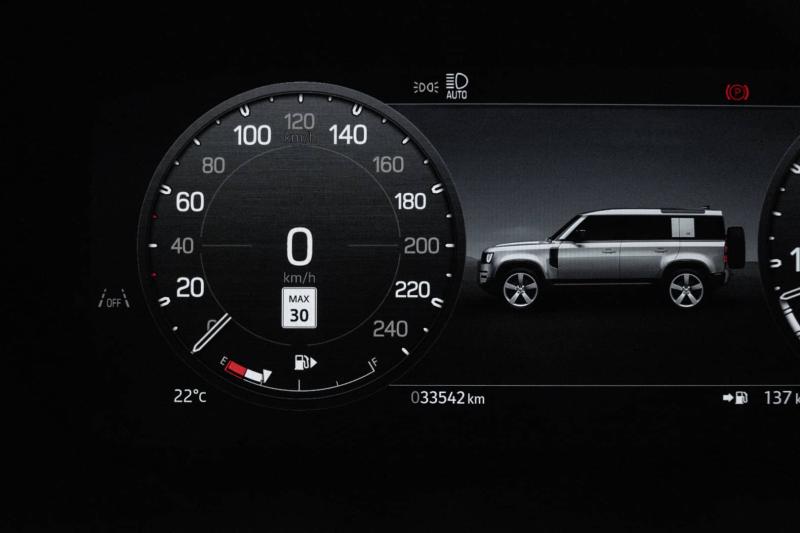 2024 Land Rover Defender 110 P400 X-Dynamic SE - thumbnail - 23