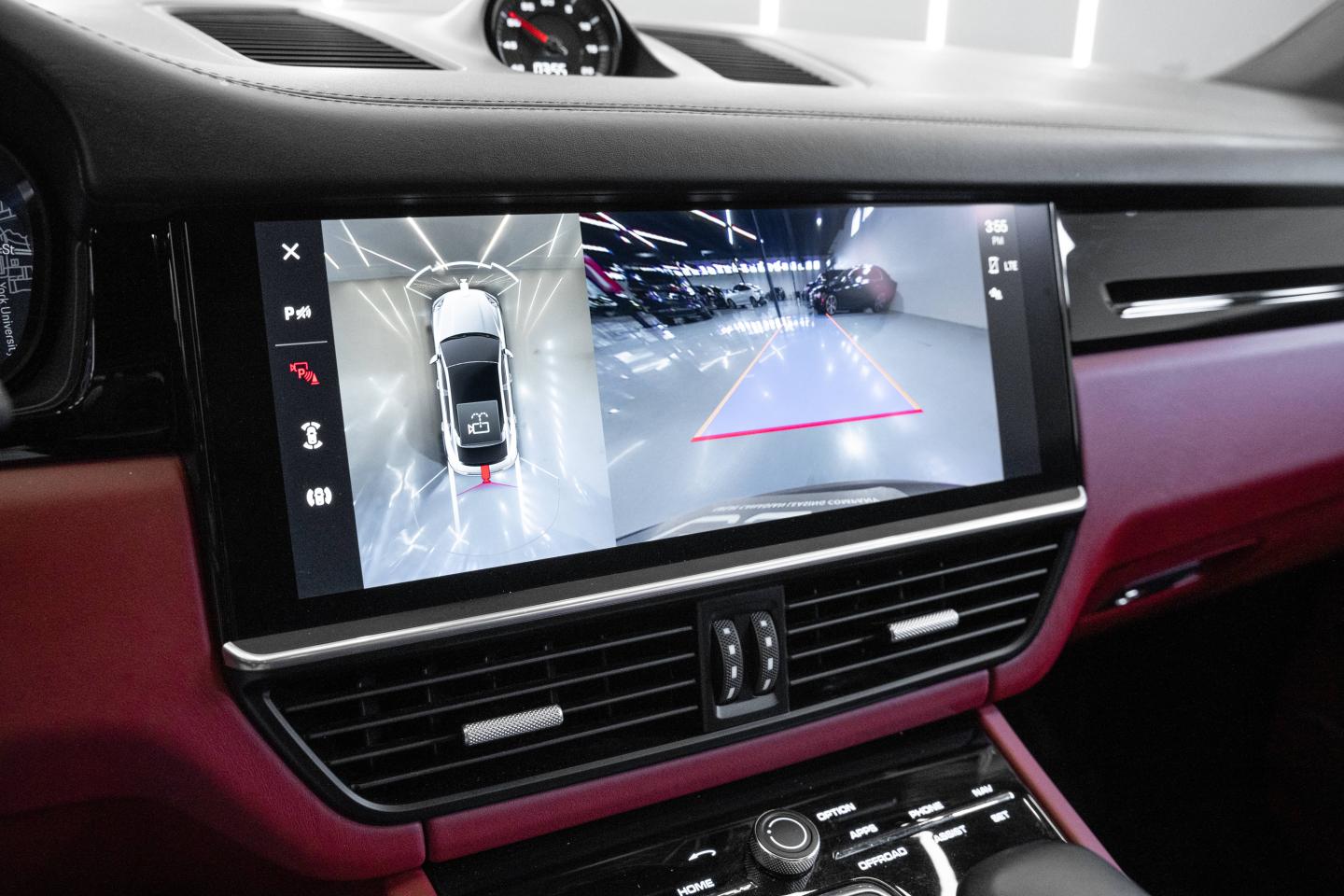 2023 Porsche Cayenne Coupe - 24