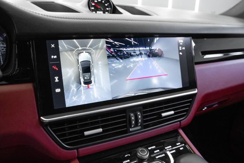 2023 Porsche Cayenne Coupe - thumbnail - 24