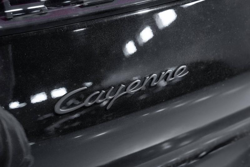 2023 Porsche Cayenne Coupe - thumbnail - 27
