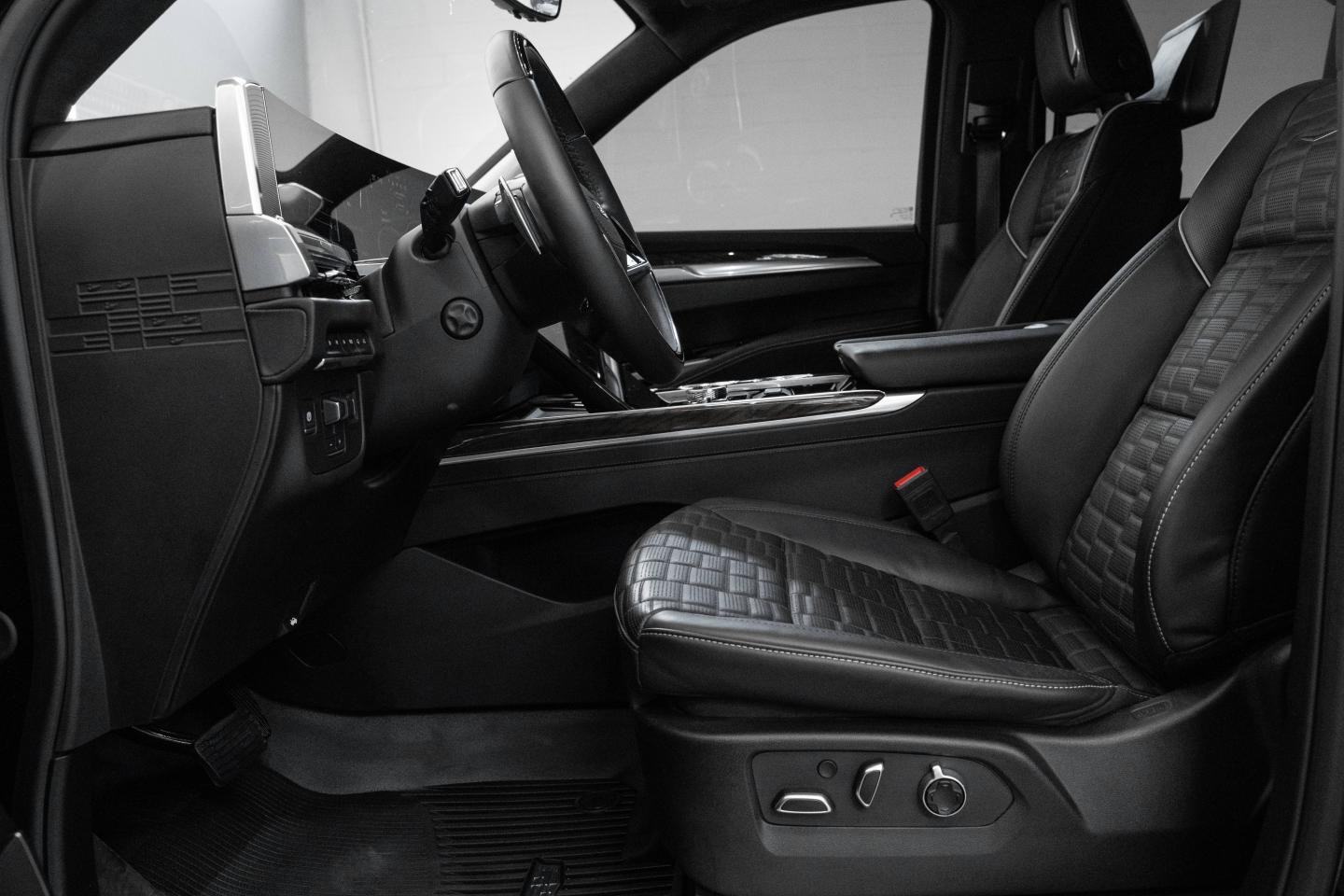 2025 Cadillac Escalade 600 Platinum - 11