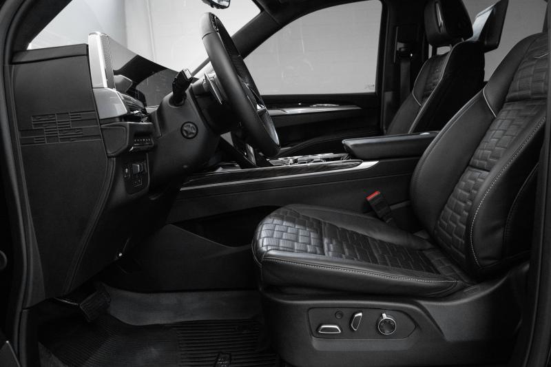 2025 Cadillac Escalade 600 Platinum - thumbnail - 11