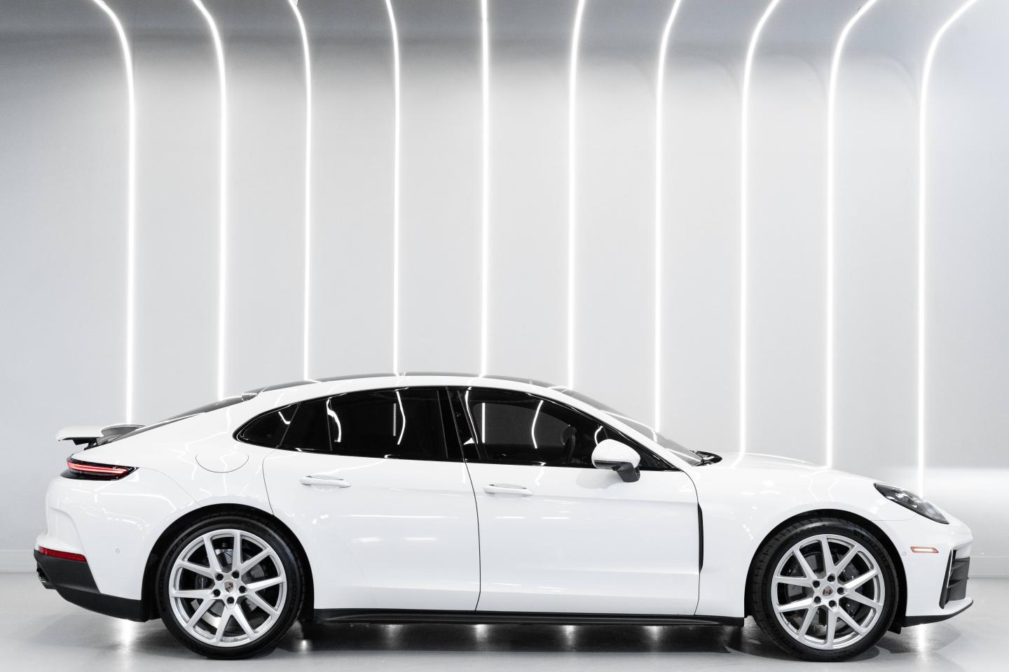 2024 保时捷 Panamera 4 - 3