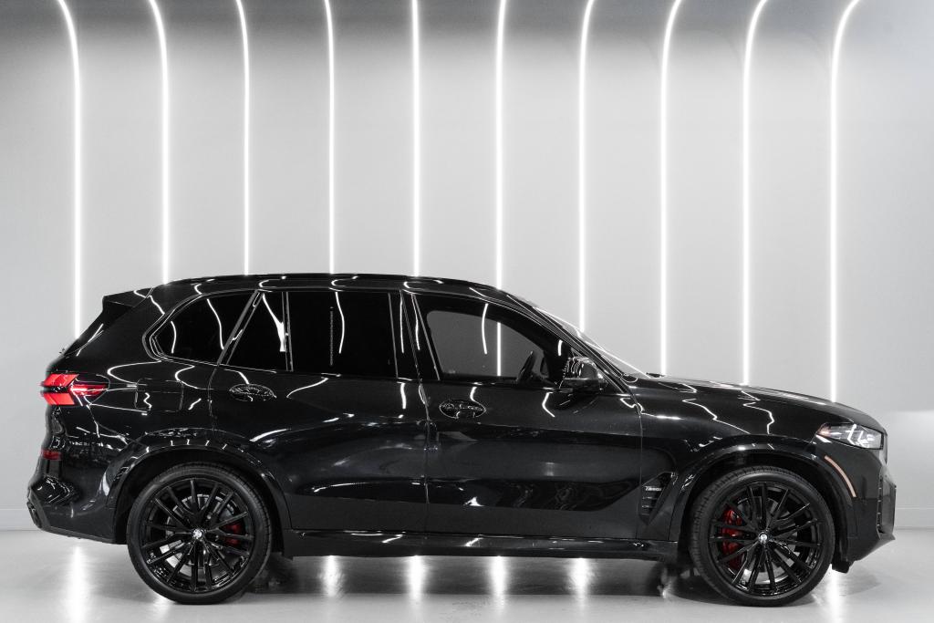 2025 宝马 X5 M60i xDrive - thumbnail - 3