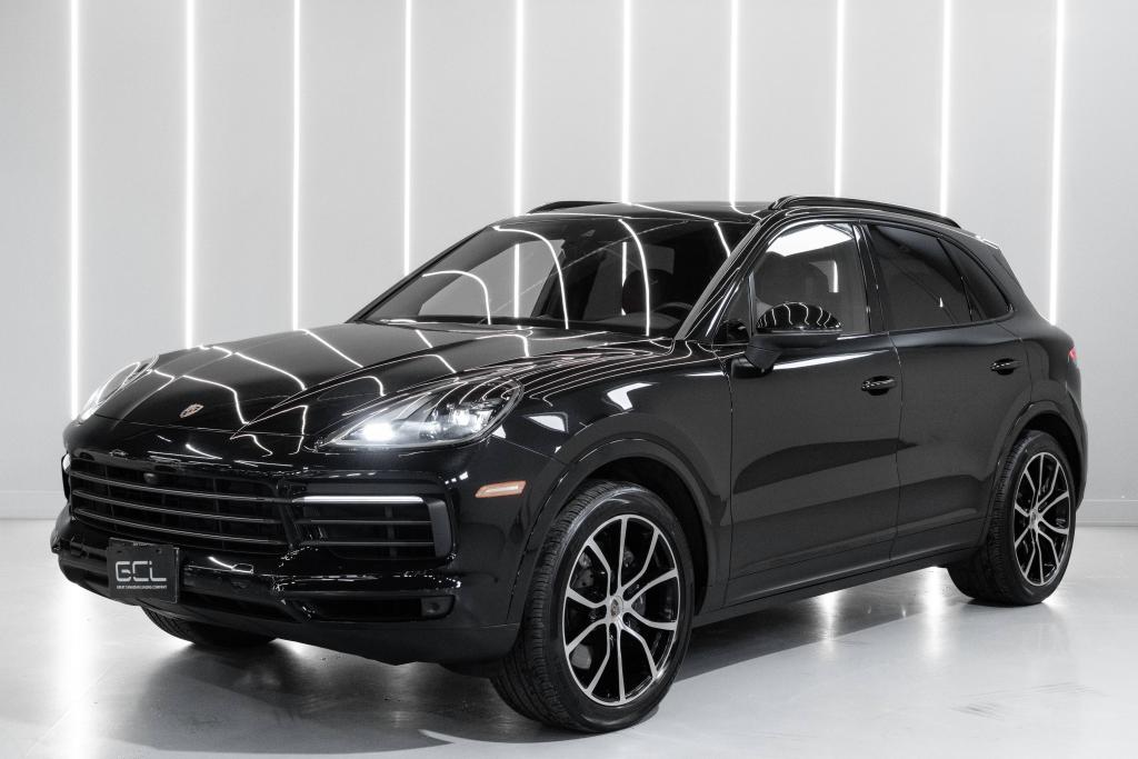 2023 Porsche Cayenne Platinum Edition - thumbnail - 0