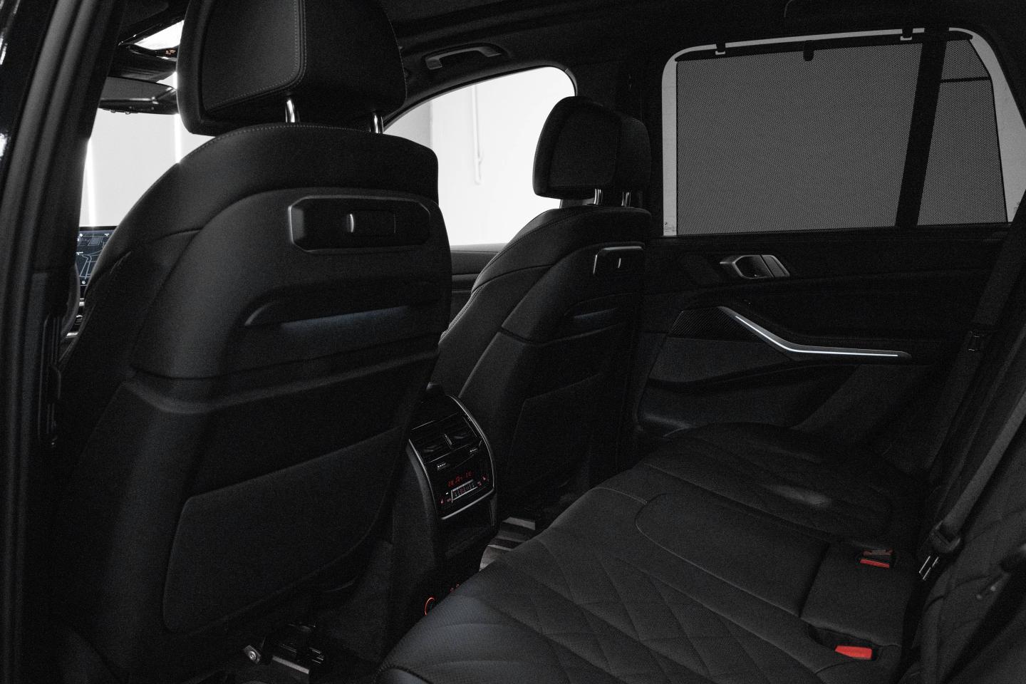 2025 宝马 X5 M60i xDrive - 14