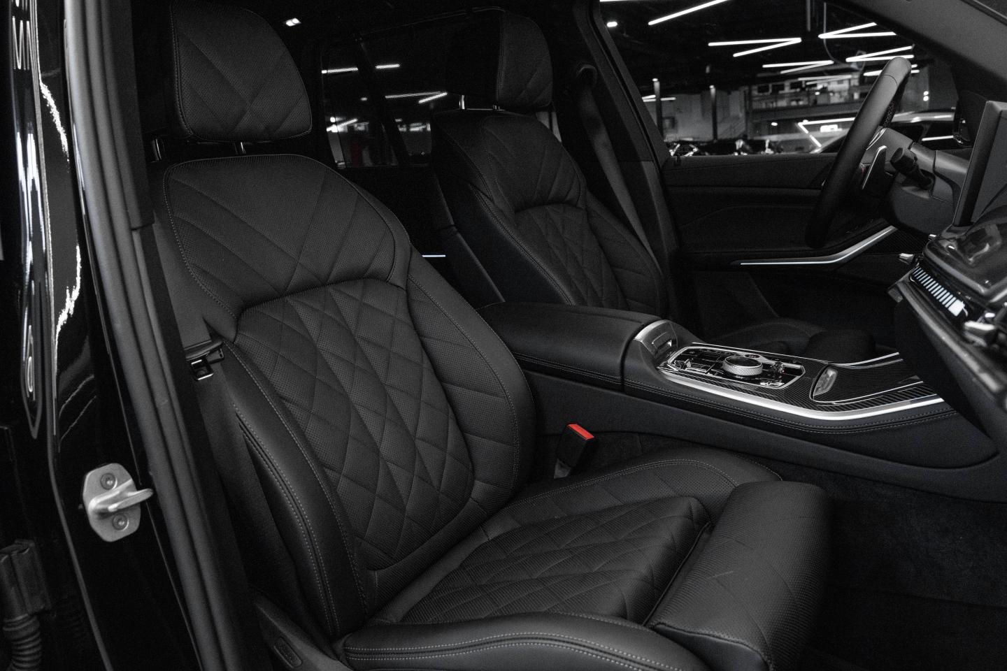2025 宝马 X5 M60i xDrive - 15