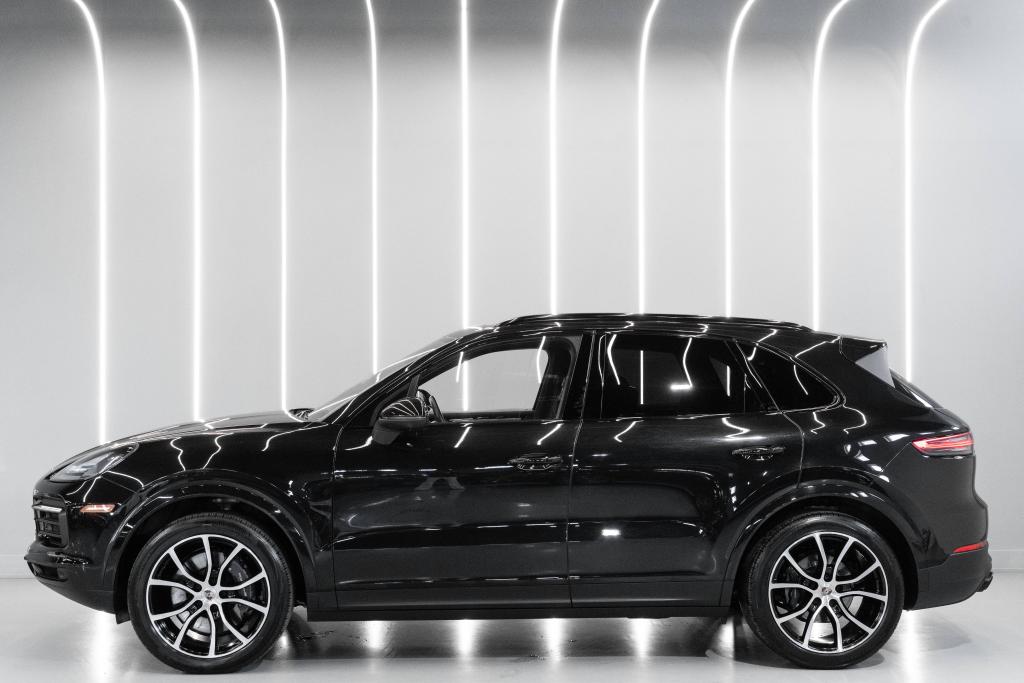 2023 Porsche Cayenne Platinum Edition - thumbnail - 7