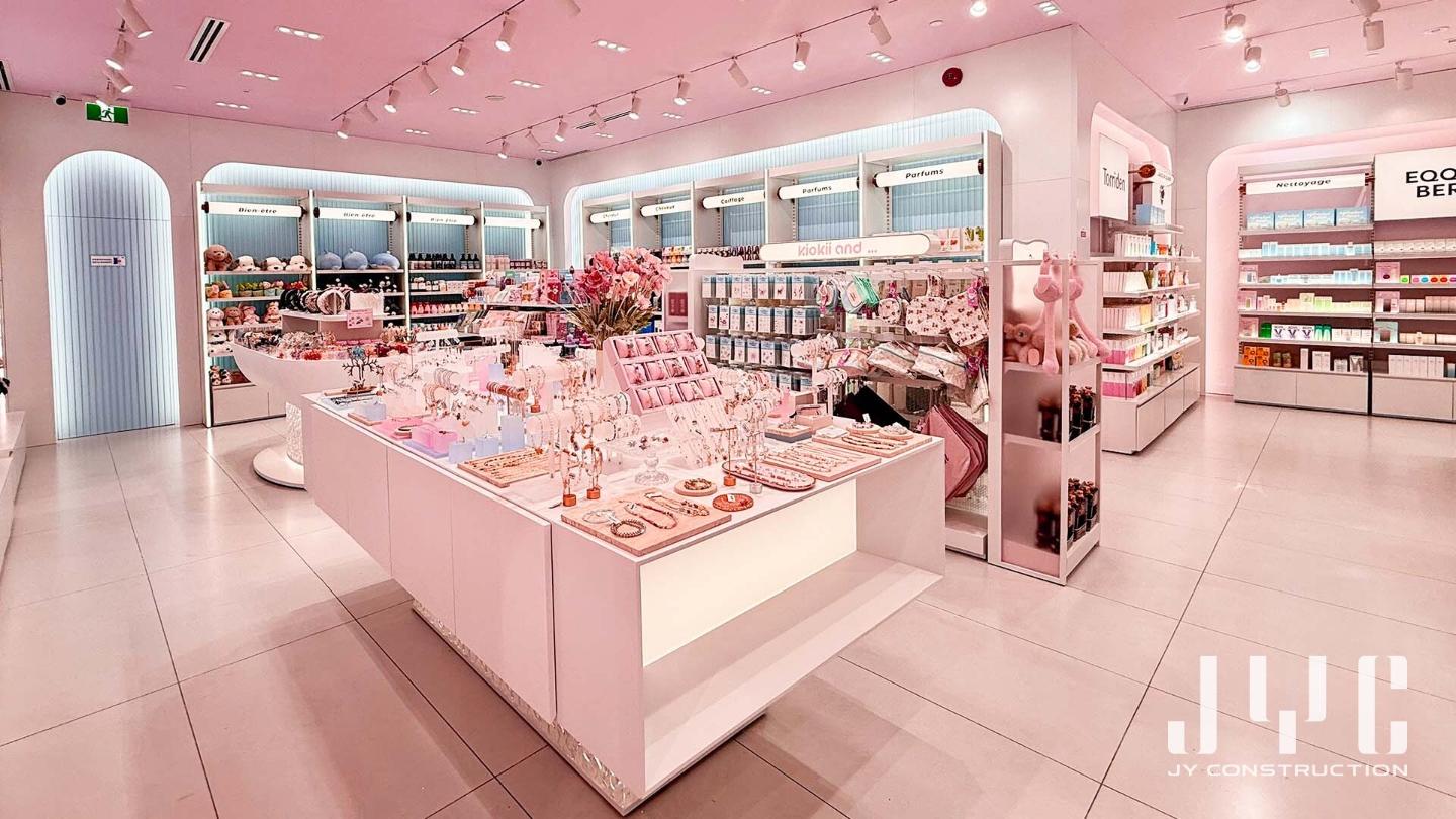 Montreal Commercial Renovation - Kiokii and… - 5